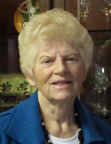 Darlene Wolf (Knaak, Olson)